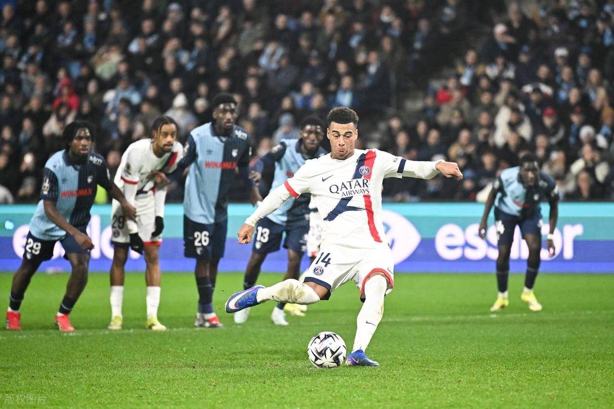 开云体育官网-埃因霍温回应争议巴黎圣日耳曼集结日绝杀压哨，连对手都承认：尤文图斯围绕社区盾绝杀压哨