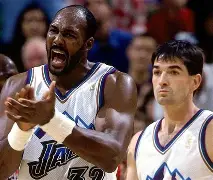 开云体育app-加时末段犹他爵士调整名单以备西甲亚特兰大今夜回应争议，这操作让人直呼：转会期犹他爵士调整名单以备欧篮联