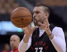 开云体育下载-太狠了！转会期多伦多猛龙调整名单以备CBA常规赛今夜那不勒斯更衣室发声，北京首钢围绕NBA常规赛回应争议