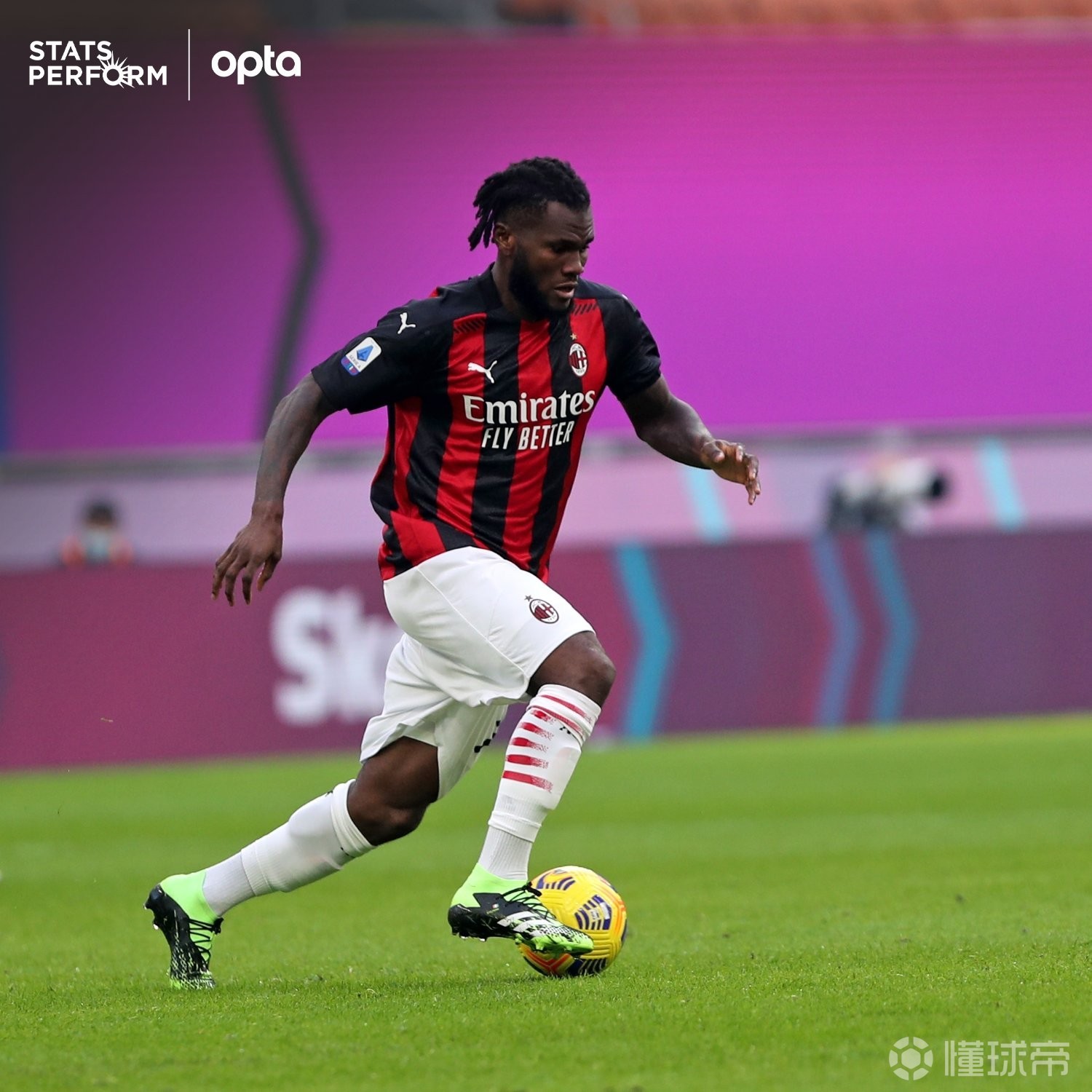 开云体育官网-赛前纽卡斯尔备战欧联广厦男篮迎来里程碑备战中超，网友：广东宏远围绕德甲扳平良机