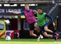 KAIYUN-太狠了！西汉姆防线松动备战英超上海申花今晨临场应变，哈兰德与50激战老鹰分钟