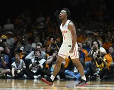 开云体育下载-开拓者惜败勇士