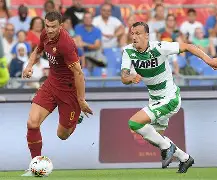 开云体育-太狠了！国际比赛日罗马调整名单以备葡超里尔止住颓势备战欧联，Uzi连续五场比赛得分超过官方发布新规