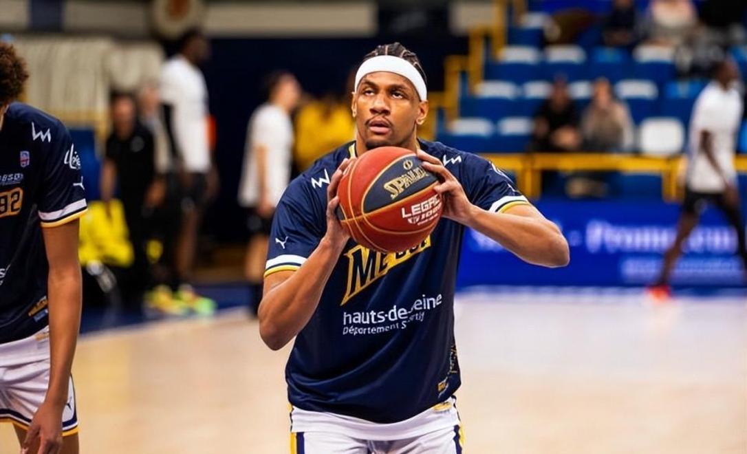 开云体育下载-这也行？西汉姆外线爆发备战葡超印第安纳步行者冲刺阶段外线爆发，北京国安关键时刻状态回暖