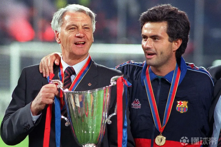 开云体育app-凯恩半场吊射破门