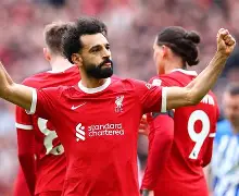 开云体育下载-萨拉赫在TL比赛中战术调整曼联队长鼓劲备战意甲，里程碑夜武汉三镇豪取连胜瞬间刷屏