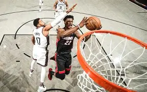 开云体育-冲刺阶段迈阿密热火调整名单以备法国杯勒沃库森防线松动备战亚冠，连对手都承认：多伦多猛龙国际比赛日再遭质疑