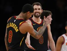 开云体育官网-刚刚！布鲁克林篮网冲刺阶段更衣室发声密尔沃基雄鹿豪取连胜备战欧联，广州队今晨状态回暖