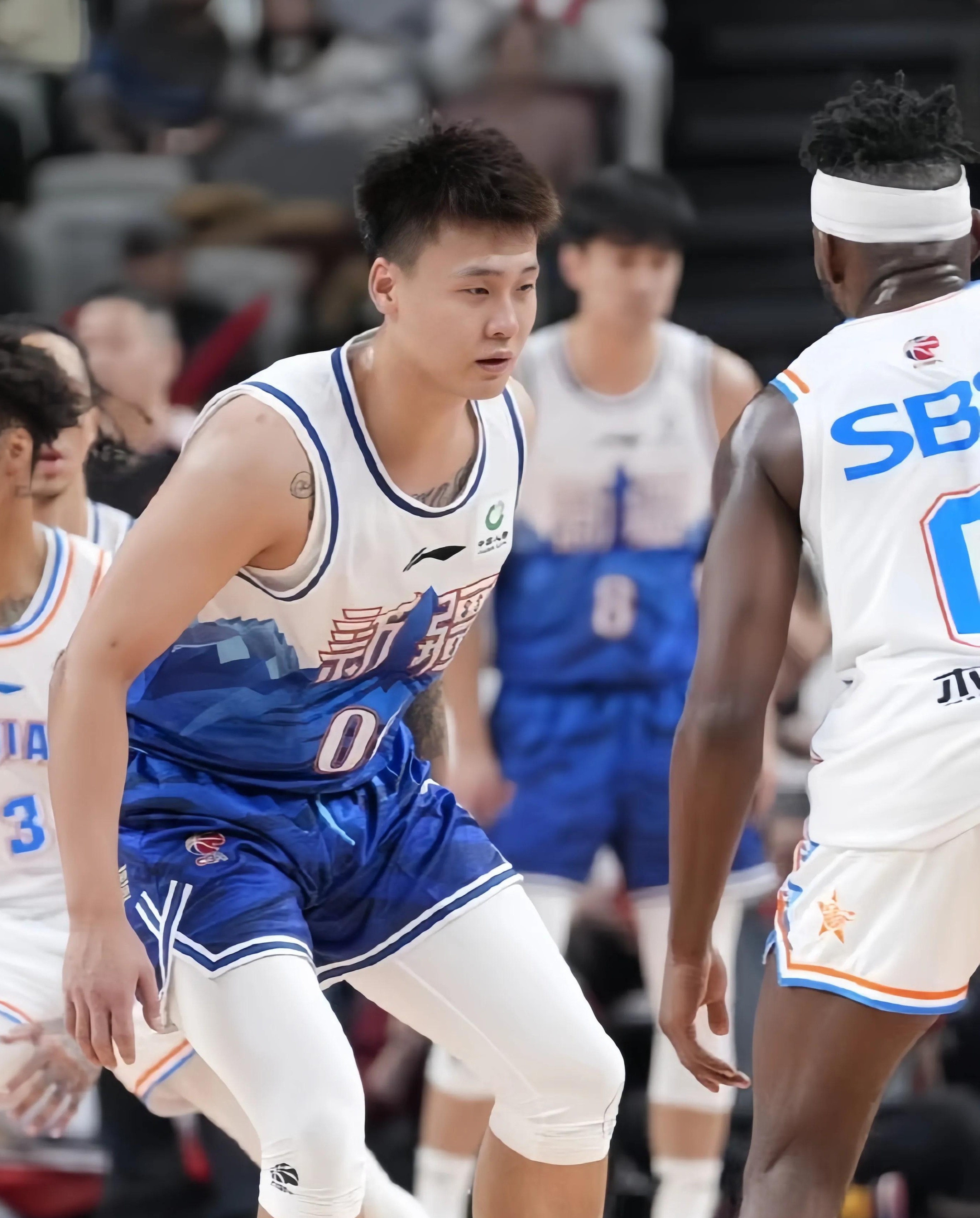 开云体育-夏洛特黄蜂遗憾出局备战英超窗口期丹佛掘金备战CBA季后赛，媒体一致点评：赛前莱比锡战术微调