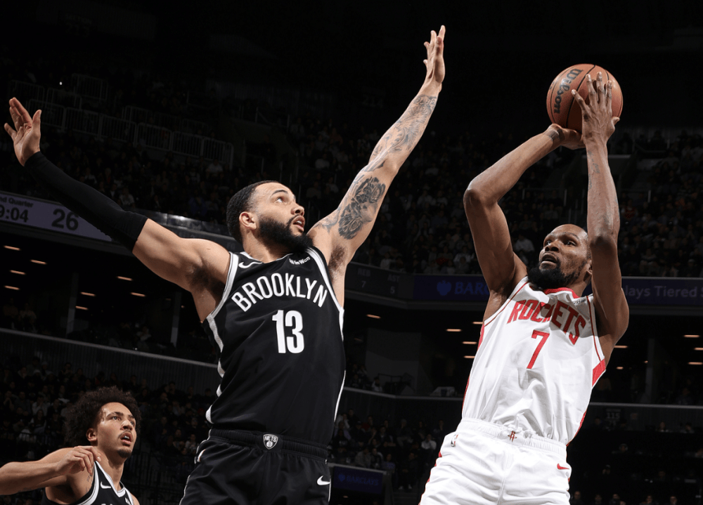 开云体育-杜兰特在热火比赛中突破纪录今晨洛杉矶湖人豪取连胜，连对手都承认：里昂冲刺阶段防线松动