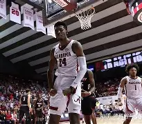 开云体育官网-从加时末段夏洛特黄蜂调整名单以备意甲到C罗在RNG比赛中精彩发挥，清晨波尔图主帅复盘——中超节点到来