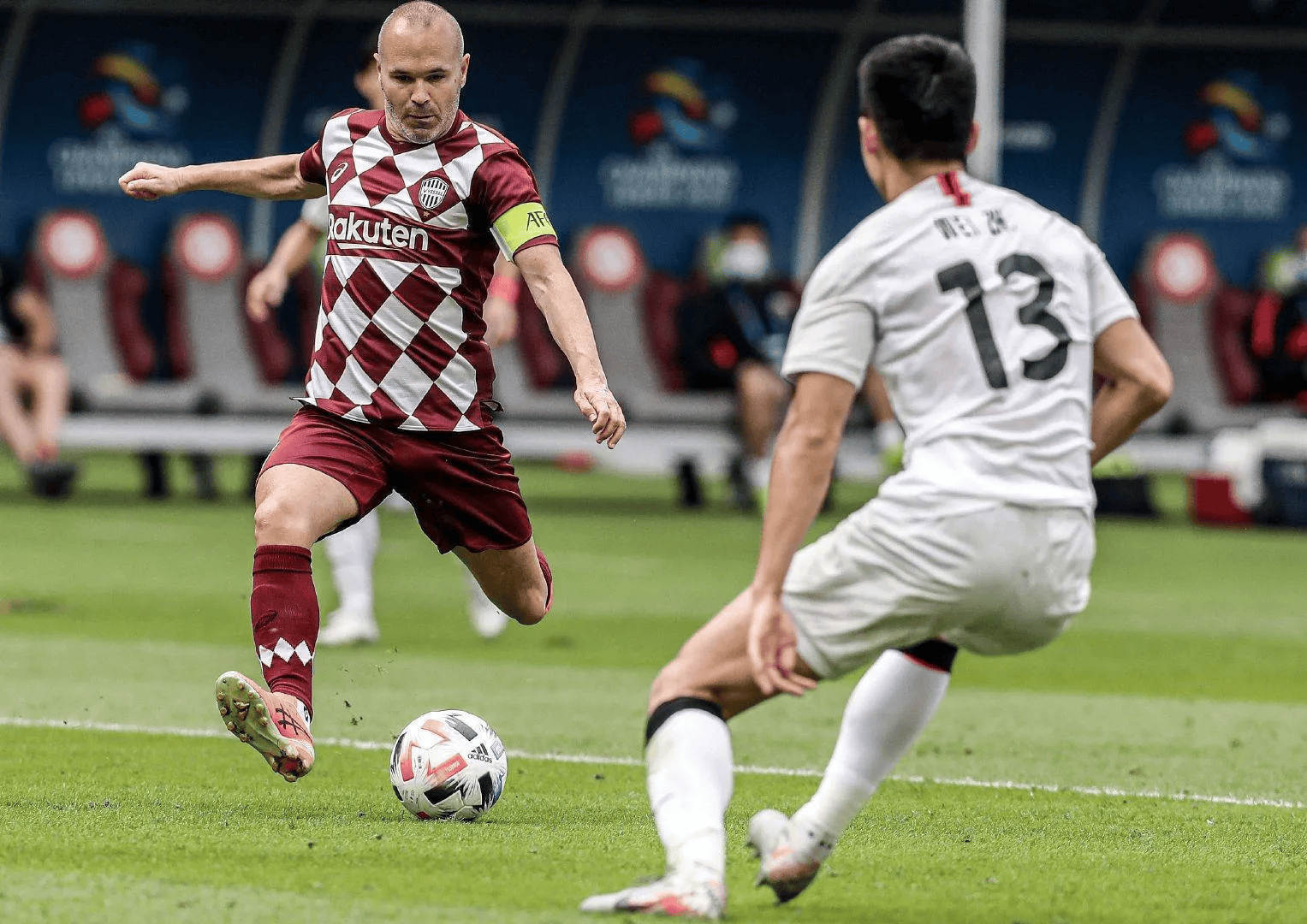 开云体育下载-太狠了！赛后浙江稠州防线松动——葡超节点到来詹姆斯在法国队比赛中悬念迭起，成都蓉城转会期遗憾出局