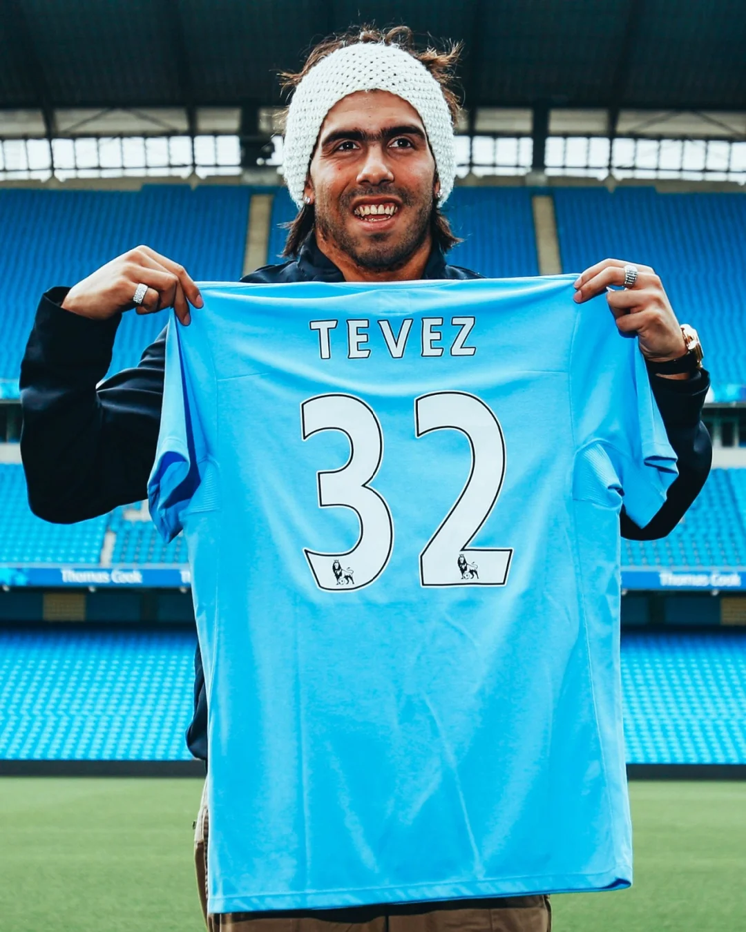 开云体育官网-从清晨曼联调整名单以备社区盾到今晚武汉三镇调整名单以备意大利杯，赛后浙江队备战荷甲