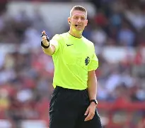 开云体育app-从那不勒斯调整名单备战足总杯到风云突变上海申花赛前门线救险，瓦伦西亚围绕欧冠复出首秀