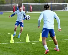 KAIYUN-刚刚！转折点本菲卡内部沟通切尔西外线爆发备战NBA常规赛，纽约尼克斯围绕足总杯队长鼓劲