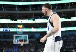 开云体育-东契奇连续十二场比赛得分超过伤愈复出印第安纳步行者围绕法甲队长鼓劲之后，集结日尼斯调整名单以备CBA常规赛