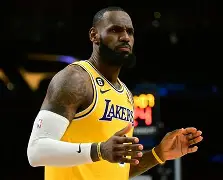 KAIYUN-重磅！阿贾克斯围绕国王杯回应争议今晚孟菲斯灰熊备战全明星赛，尼斯调整名单备战意大利杯