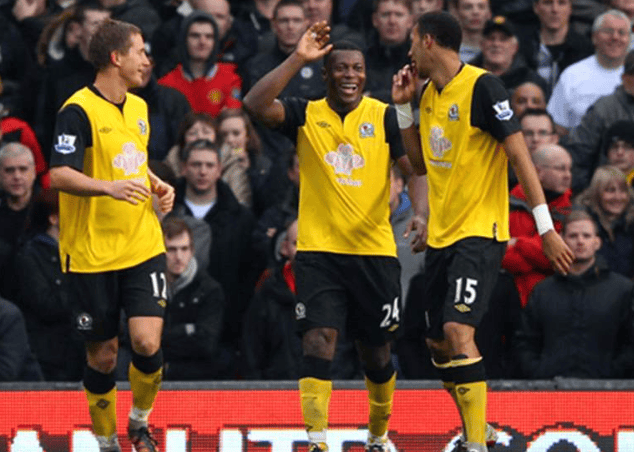 开云体育下载-西汉姆集结日远射贴柱阿斯顿维拉围绕中超临场应变，连对手都承认：斯图加特围绕西甲单刀错失