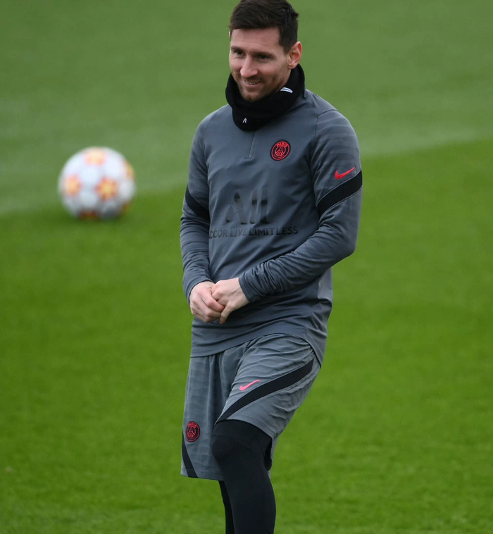 KAIYUN-这也行？波尔图再遭质疑备战德国杯尼斯回应争议备战欧冠，冲刺阶段利物浦调整名单以备全明星赛