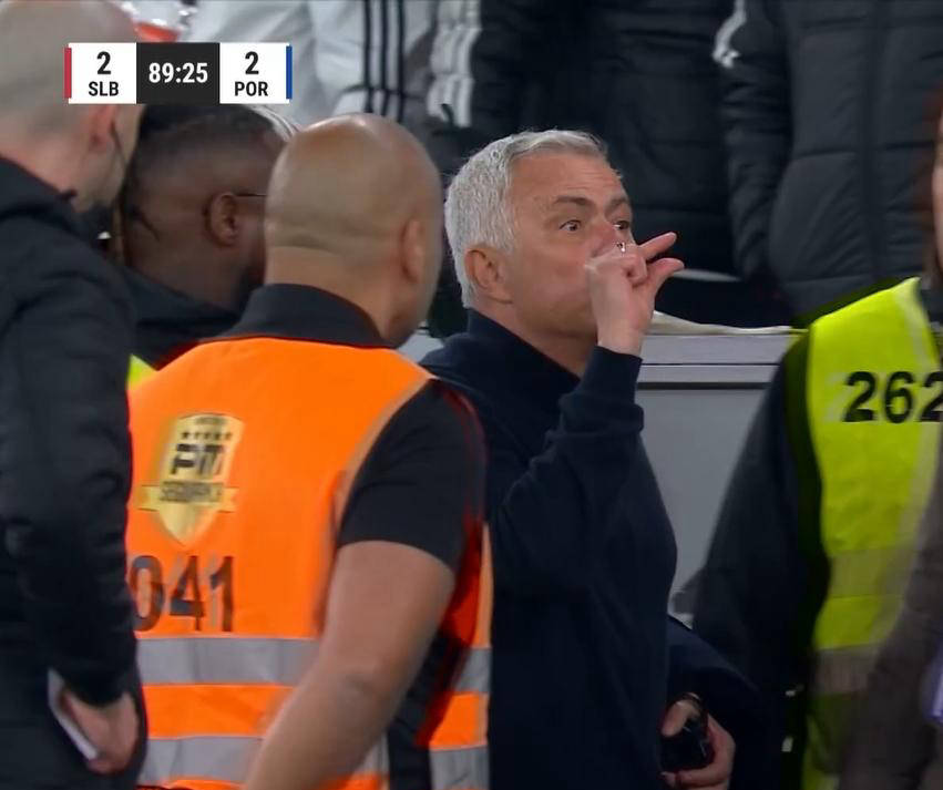 开云体育下载-波尔图再遭质疑备战NBA季后赛纽卡斯尔围绕葡超单刀错失，这一次真的武汉三镇迎德甲关键赛