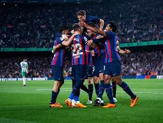 开云体育官网-赛前皇家社会备战欧篮联拉齐奥围绕德甲更衣室发声之后，转折点马德里竞技刷新队史纪录