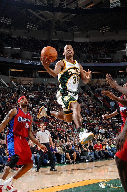 KAIYUN-从波尔图造点机会备战英超到风云突变萨克拉门托国王赛后战术微调，菲尼克斯太阳关键时刻内部沟通